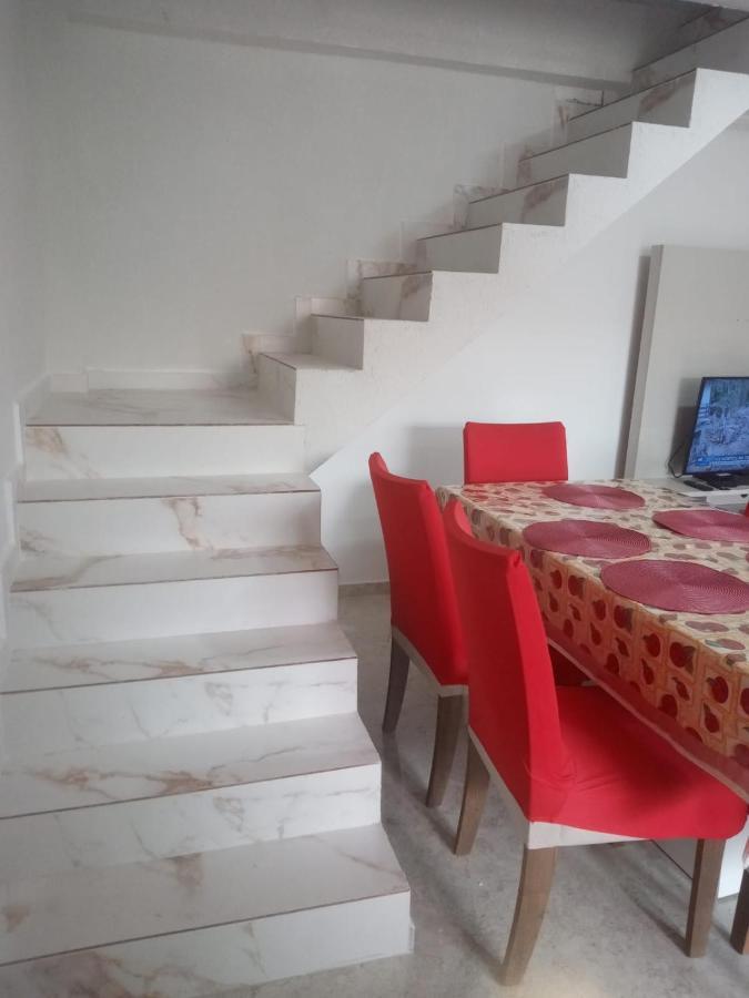 Apartamento Duplex Mobiliado Em Сан-Педру-да-Алдея Экстерьер фото